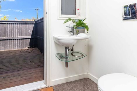 Photo of property in 75 Kahu Road, Fendalton, Christchurch, 8041