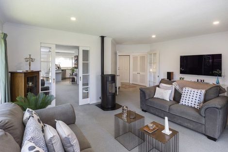 Photo of property in 6 Berkshire Drive, Avonhead, Christchurch, 8042