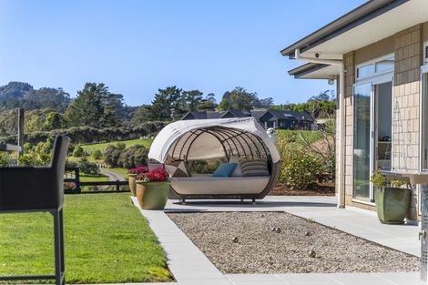 Photo of property in 35 Polo Lane, Whitford, Manurewa, 2576