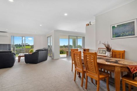 Photo of property in 8 Greenvale Place, Welcome Bay, Tauranga, 3112