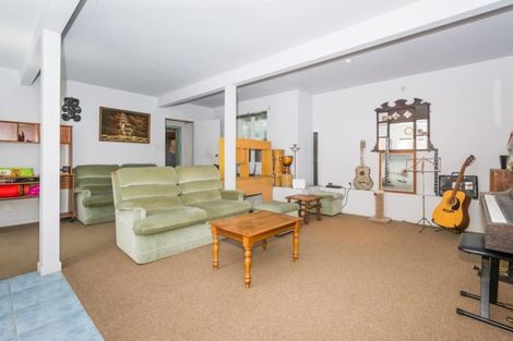 Photo of property in 3/496 Glenfield Road, Glenfield, Auckland, 0629