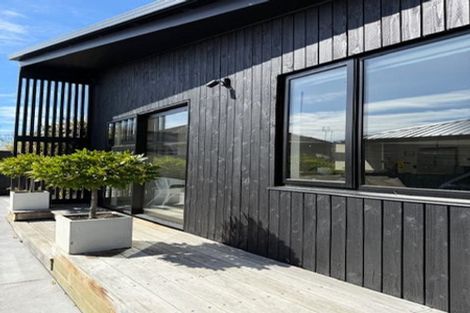 Photo of property in 95a Harris Crescent, Papanui, Christchurch, 8053