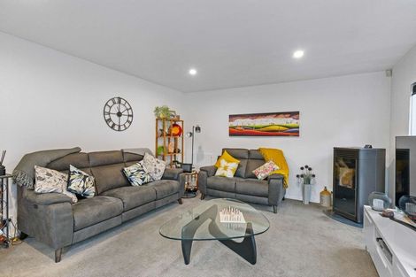 Photo of property in 2 Calverton Place, Halswell, Christchurch, 8025