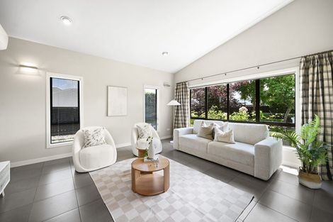 Photo of property in 10 Farleigh Close, Huntington, Hamilton, 3210