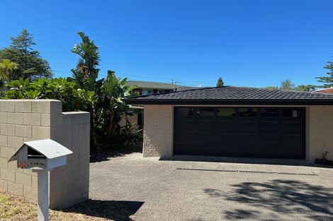 Photo of property in 55 Meadowvale Avenue, Forrest Hill, Auckland, 0620