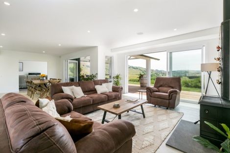 Photo of property in 63 Timoti Road, Waimarama, Havelock North, 4294