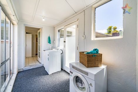 Photo of property in 101 Pomare Road, Tirohanga, Lower Hutt, 5010