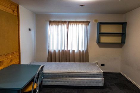 Photo of property in 3/125 Carrington Road, Point Chevalier, Auckland, 1025