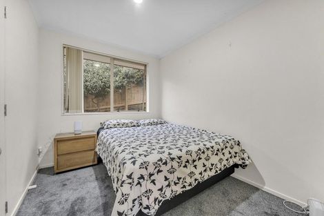 Photo of property in 27 View Ridge Drive, Ranui, Auckland, 0612