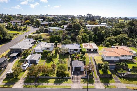 Photo of property in 30 Awanui Street, Merrilands, New Plymouth, 4312