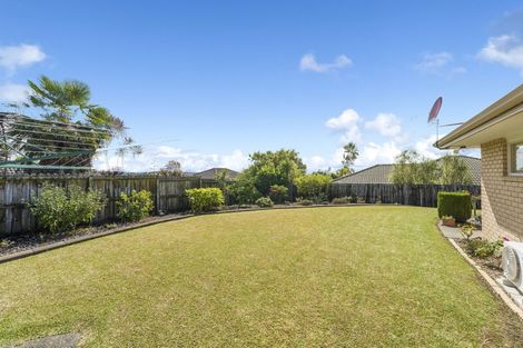 Photo of property in 4 Sandhurst Rise, Henderson, Auckland, 0612