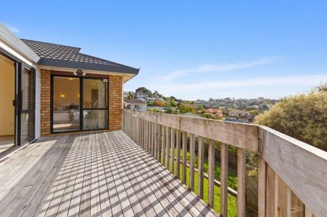 Photo of property in 108 Luckens Road, West Harbour, Auckland, 0618
