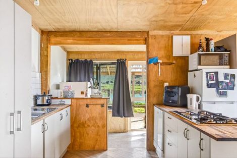 Photo of property in 200a Moanui Road, Matawai, 4075