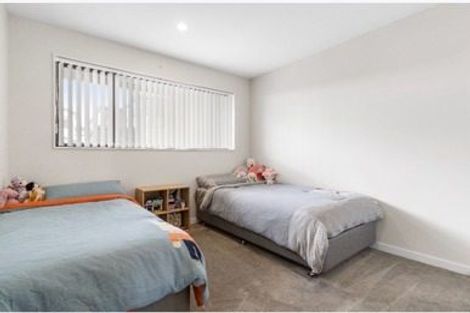 Photo of property in 36 Pohewa Road, Silverdale, 0932