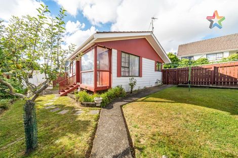Photo of property in 212a Staithes Drive South, Whitby, Porirua, 5024