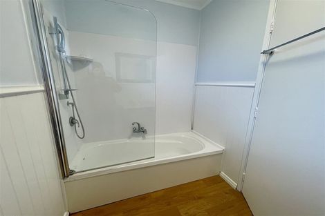 Photo of property in 165 Te Atatu Road, Te Atatu South, Auckland, 0610