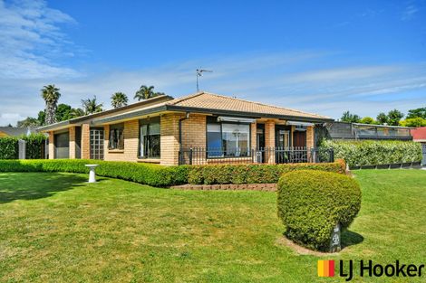 Photo of property in 1 Mull Place, Wattle Downs, Auckland, 2103