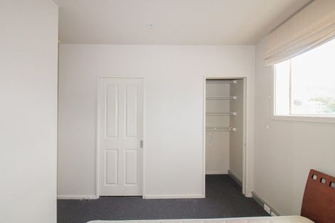 Photo of property in Atrium Towers, 8f/154 The Terrace, Wellington Central, Wellington, 6011