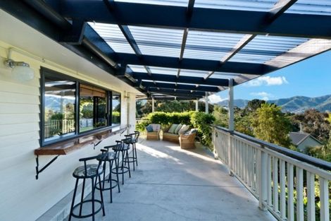 Photo of property in 7 Te Papau Crescent, Diamond Harbour, 8972