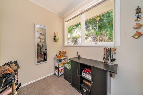 Photo of property in 54 Jocelyn Crescent, Pinehaven, Upper Hutt, 5019