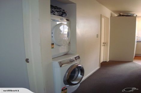 Photo of property in 5b Paeroa Street, Riccarton, Christchurch, 8041