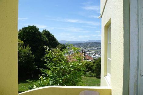 Photo of property in 32 Buckingham Street, Melrose, Wellington, 6023