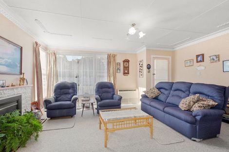 Photo of property in 2 Kiwi Street, East Gore, Gore, 9710