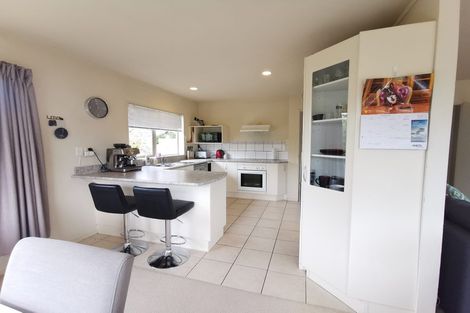 Photo of property in 49 Crawford Avenue, Mangere Bridge, Auckland, 2022