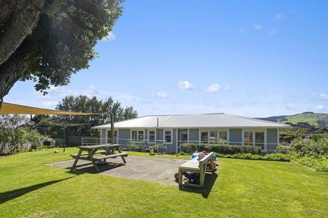 Photo of property in 2 Mascot Street, Tawa, Wellington, 5028