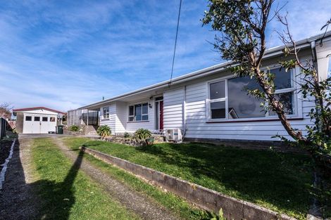 Photo of property in 99a Clifford Road, Johnsonville, Wellington, 6037