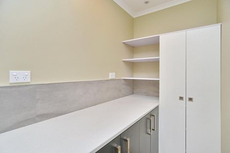 Photo of property in 13 Batchelor Place, Kaiapoi, 7630