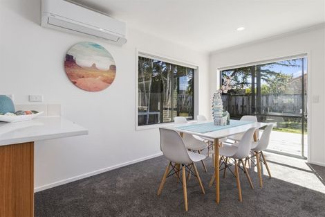 Photo of property in 78 Sheriff Place, Randwick Park, Auckland, 2105