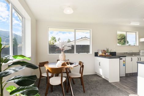 Photo of property in 43 Blomfield Street, Pukehangi, Rotorua, 3015