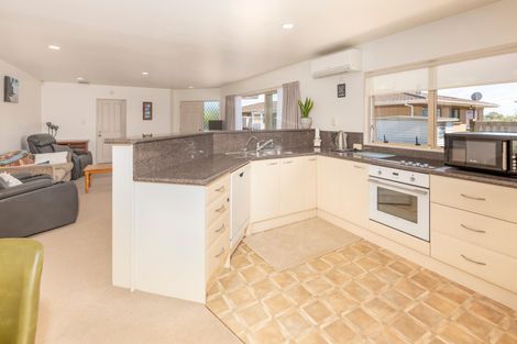 Photo of property in 18 Cooper Street, Pukekohe, 2120