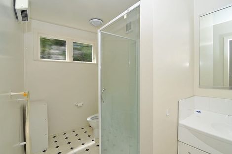 Photo of property in 35 Seaview Terrace, Northland, Wellington, 6012