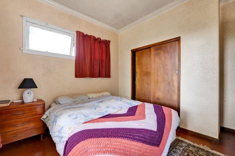 Photo of property in 9 Havelock Place, Blagdon, New Plymouth, 4310