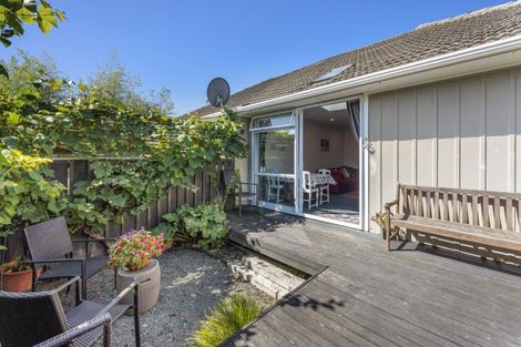 Photo of property in 1/15a Lane Street, Wallaceville, Upper Hutt, 5018