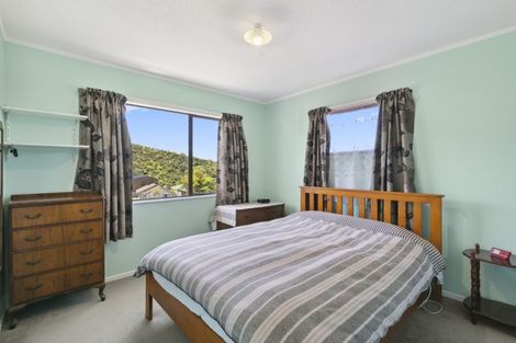 Photo of property in 7 Cathie Place, Karori, Wellington, 6012