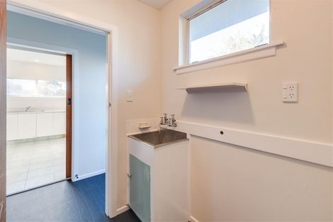 Photo of property in 6 Besant Place, Avondale, Christchurch, 8061