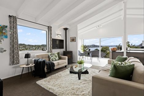 Photo of property in 123 Stanmore Bay Road, Stanmore Bay, Whangaparaoa, 0932