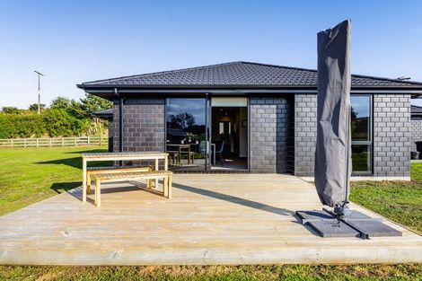 Photo of property in 191 Turuturu Road, Hawera, 4674