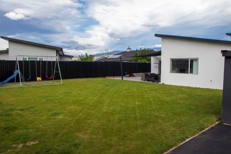 Photo of property in 25 Magnetic Place, Cromwell, 9310