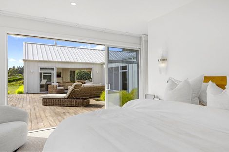 Photo of property in 13 Lochinvar Lane, Acacia Bay, Taupo, 3385