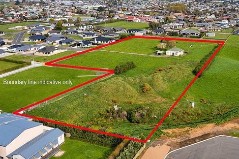 Photo of property in 41 County Drive, Hawera, 4610
