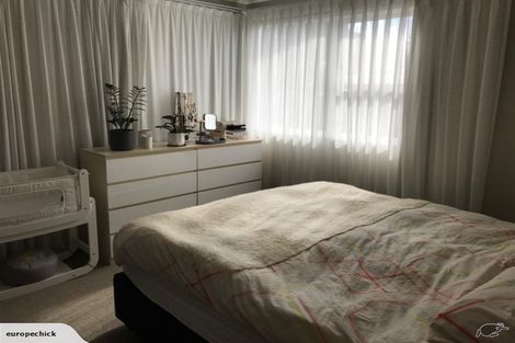 Photo of property in 52 Juniper Road, Sunnynook, Auckland, 0620