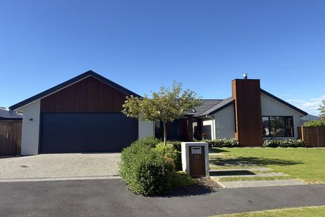 Photo of property in 15 Carrick Place, Mosgiel, 9024