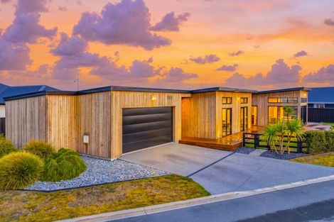 Photo of property in 18 Helicon Street, Pegasus, 7612