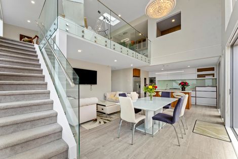 Photo of property in 126-128 Lax Crescent, Leigh, 0985