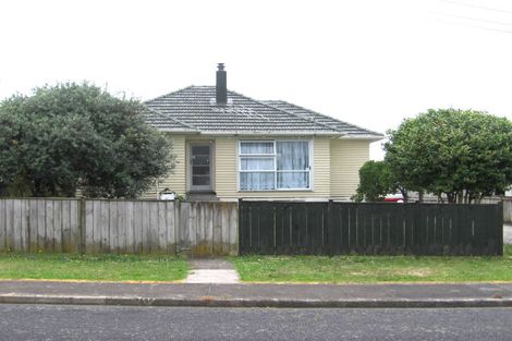 Photo of property in 22 Kealy Road, Mount Wellington, Auckland, 1062