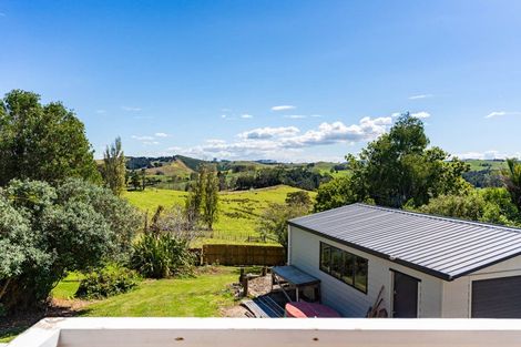 Photo of property in 46 Gorge Road, Maungaturoto, 0520